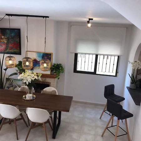 Villa Nice House With Amazing Swimming Pool/ Just 5 Min From Beach à Santa Pola Extérieur photo